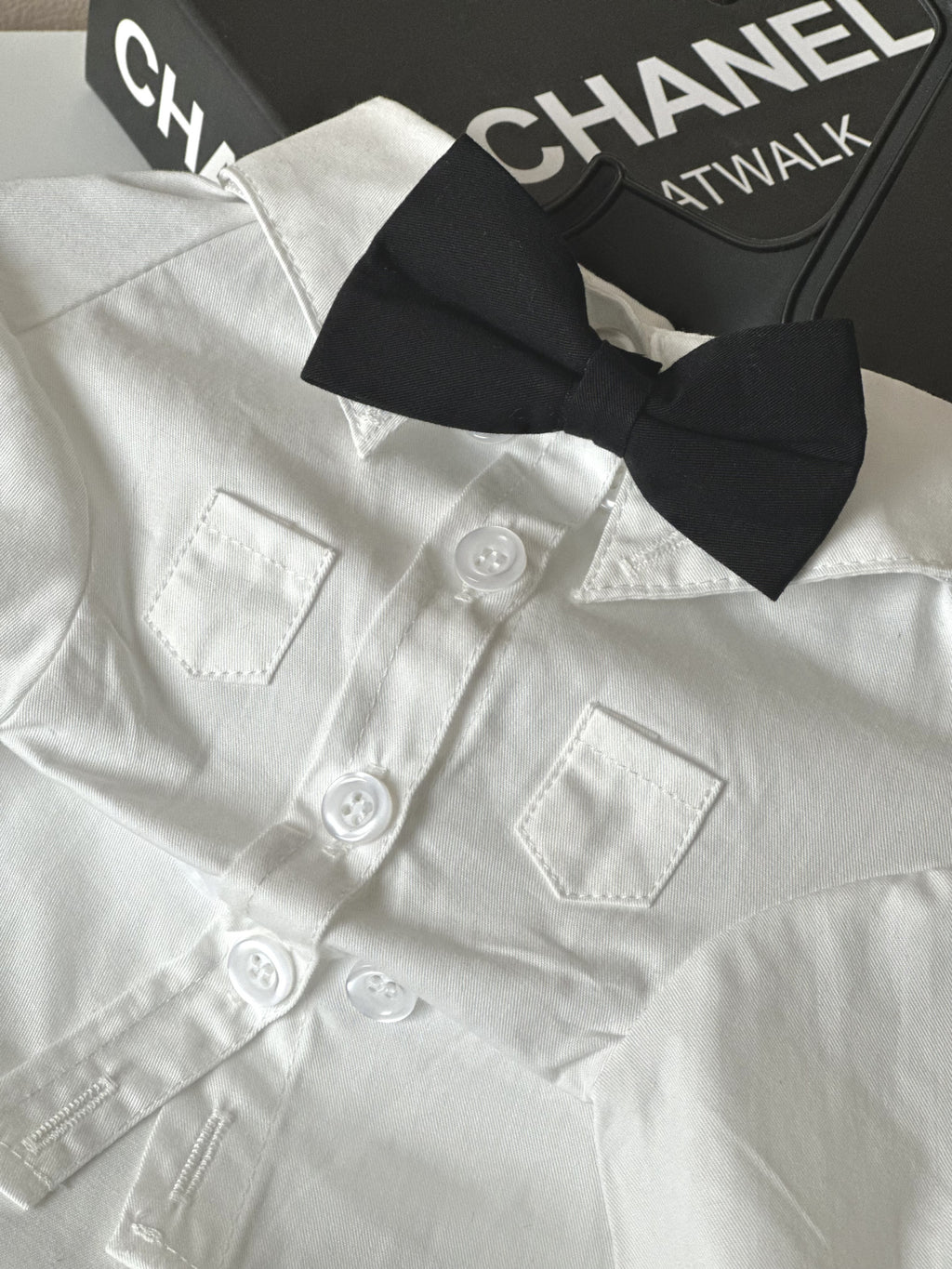 Сорочка білого кольору Cheepet