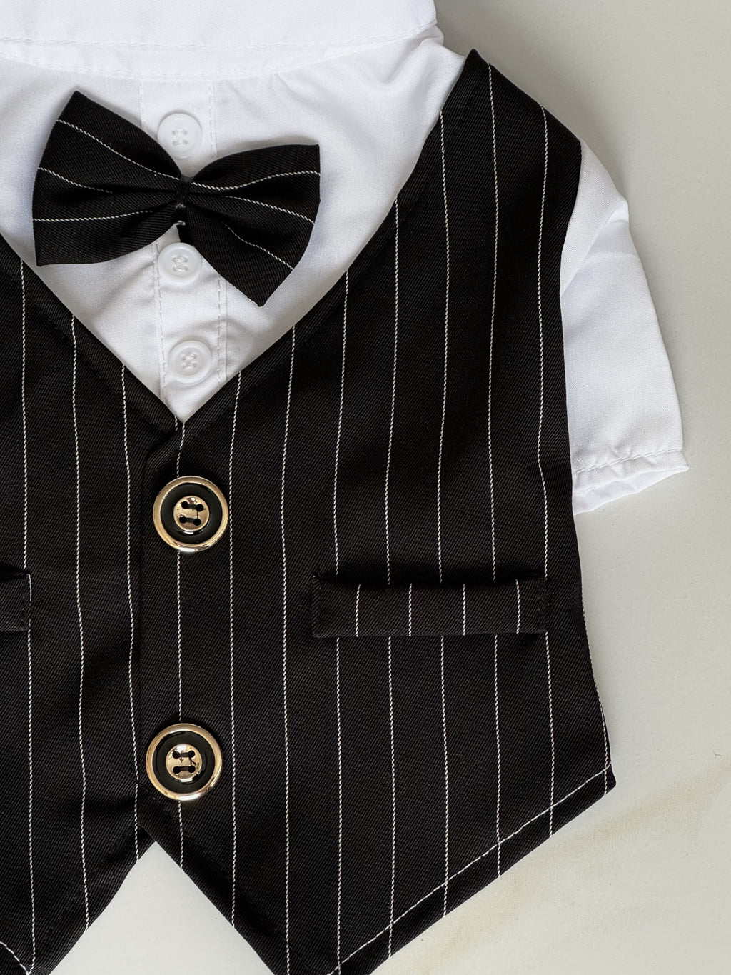 Смокінг чорно-білого кольору Gentle Classic