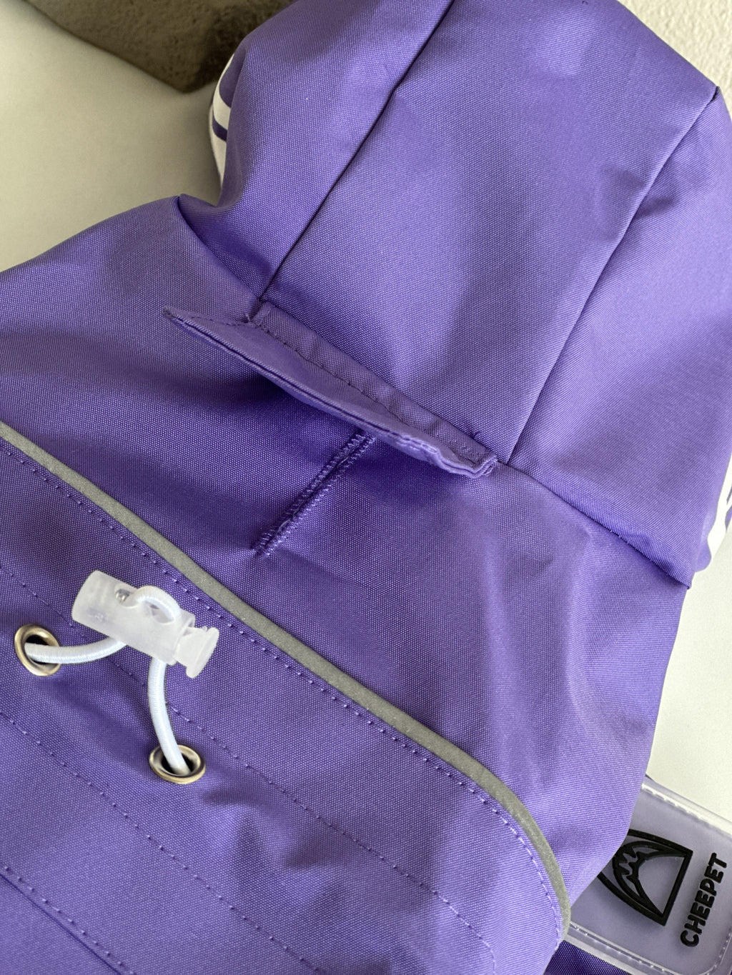 Cheepet purple raincoat