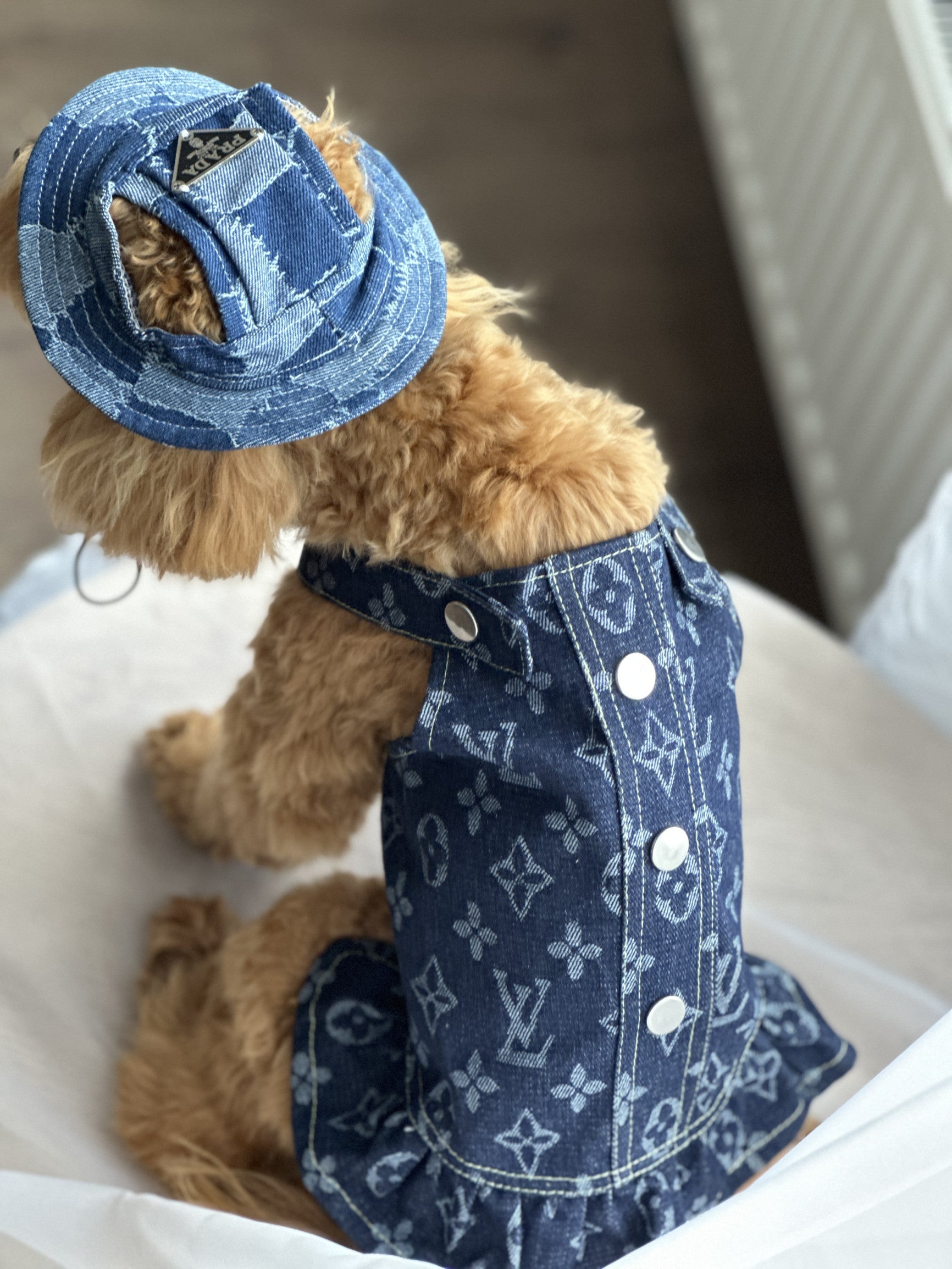 Панамка синього кольору Medium Denim Prada