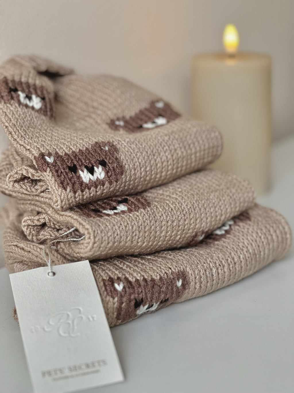 Светр бежевого кольору з принтом Sweet bear