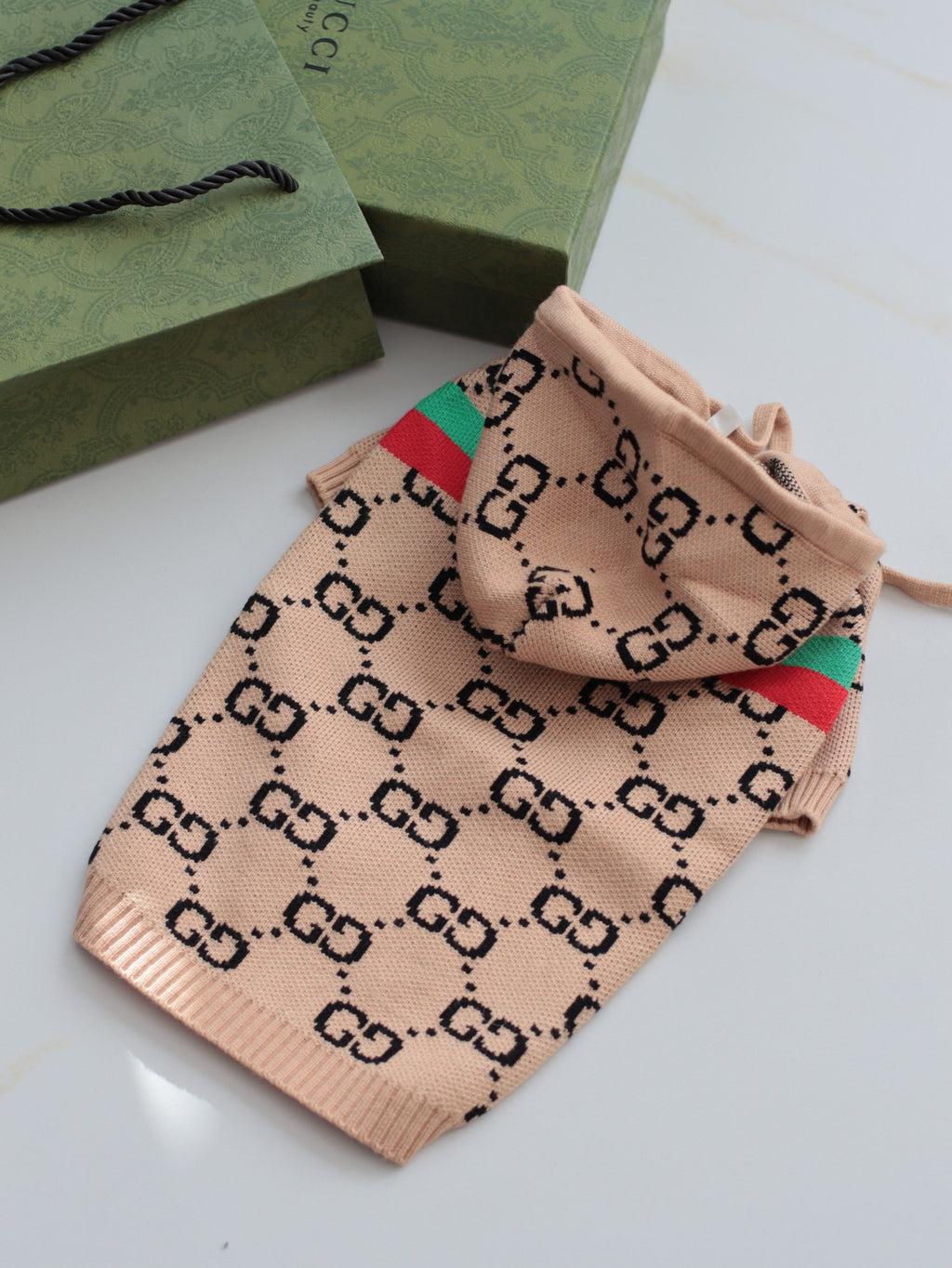 Beige hoodie with Gucci print