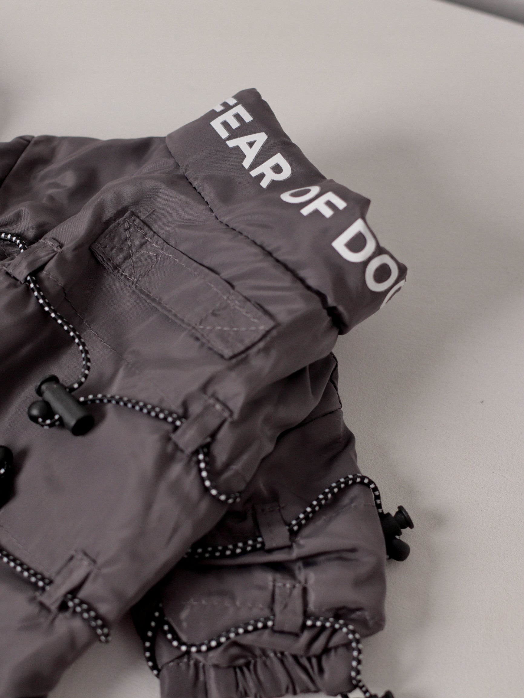 Куртка сірого кольору Fear of dog