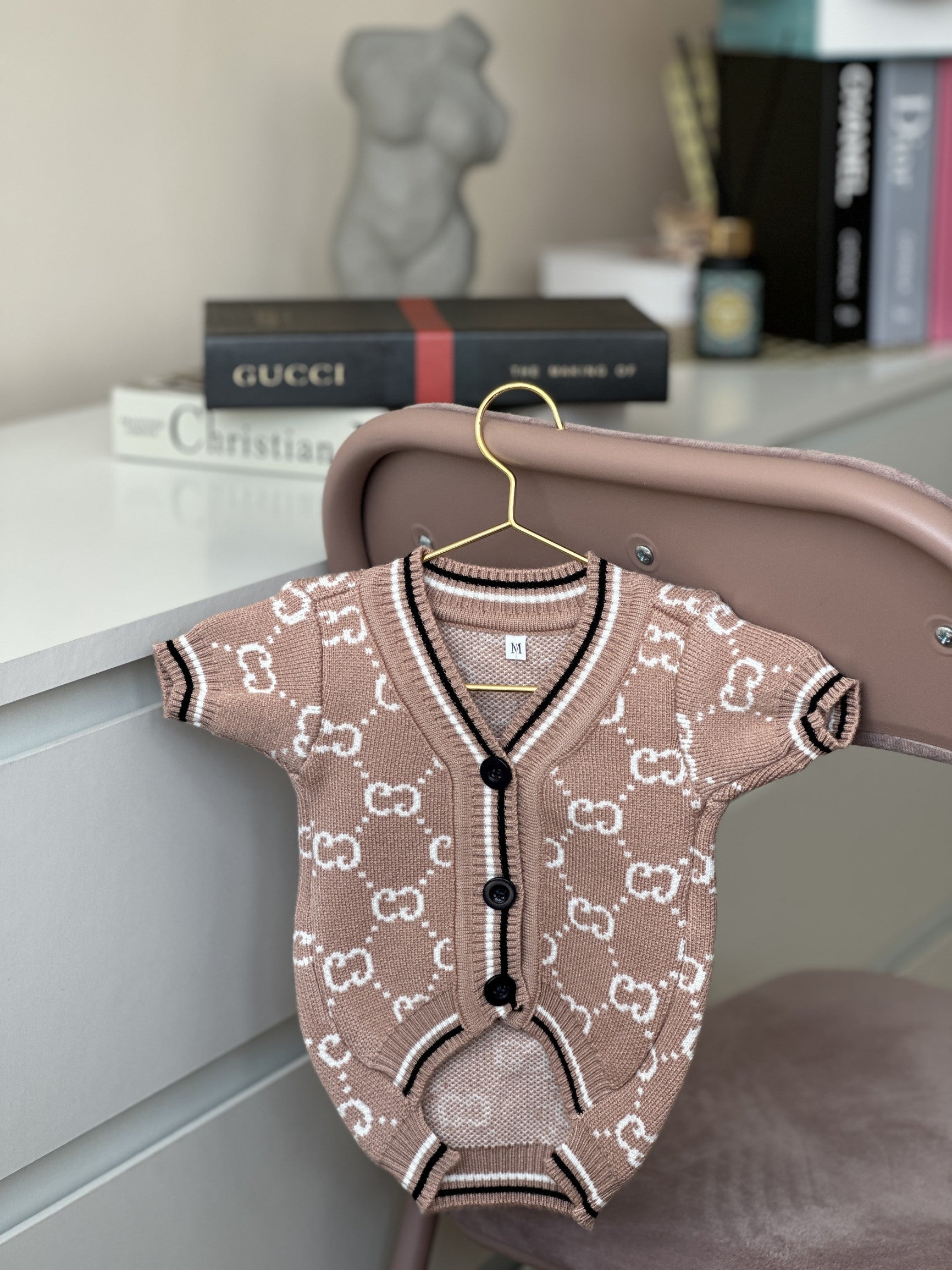 Кардиган коричневого кольору з принтом Gucci