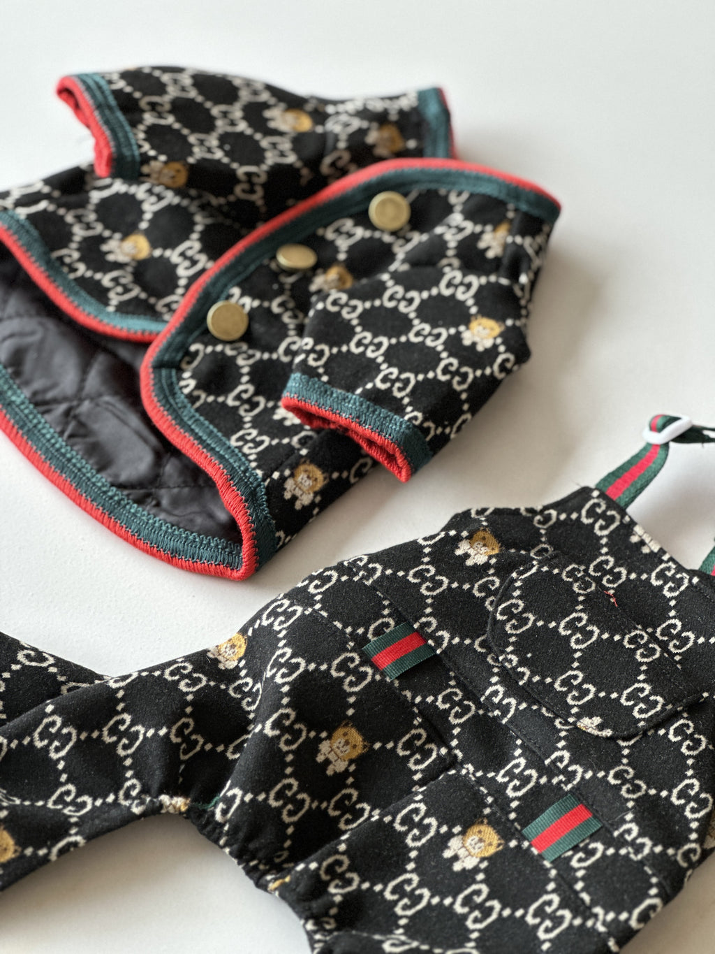 Кардиган чорного кольору з принтом Gucci Bear