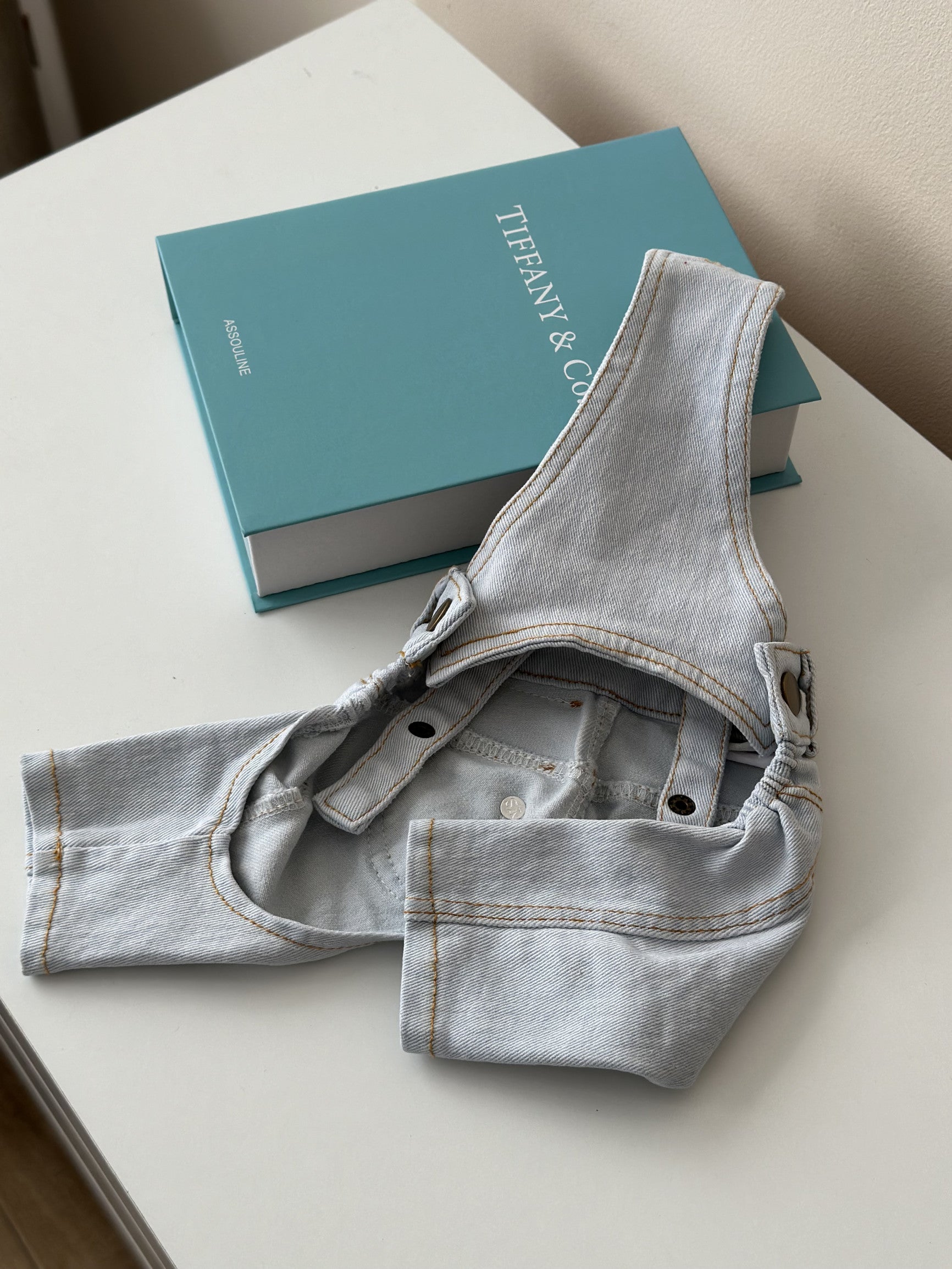 Джинси блакитного кольору Ebaerr