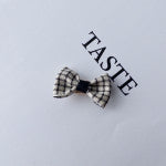 Заколки молочно-чорного кольору Noir & Vanille