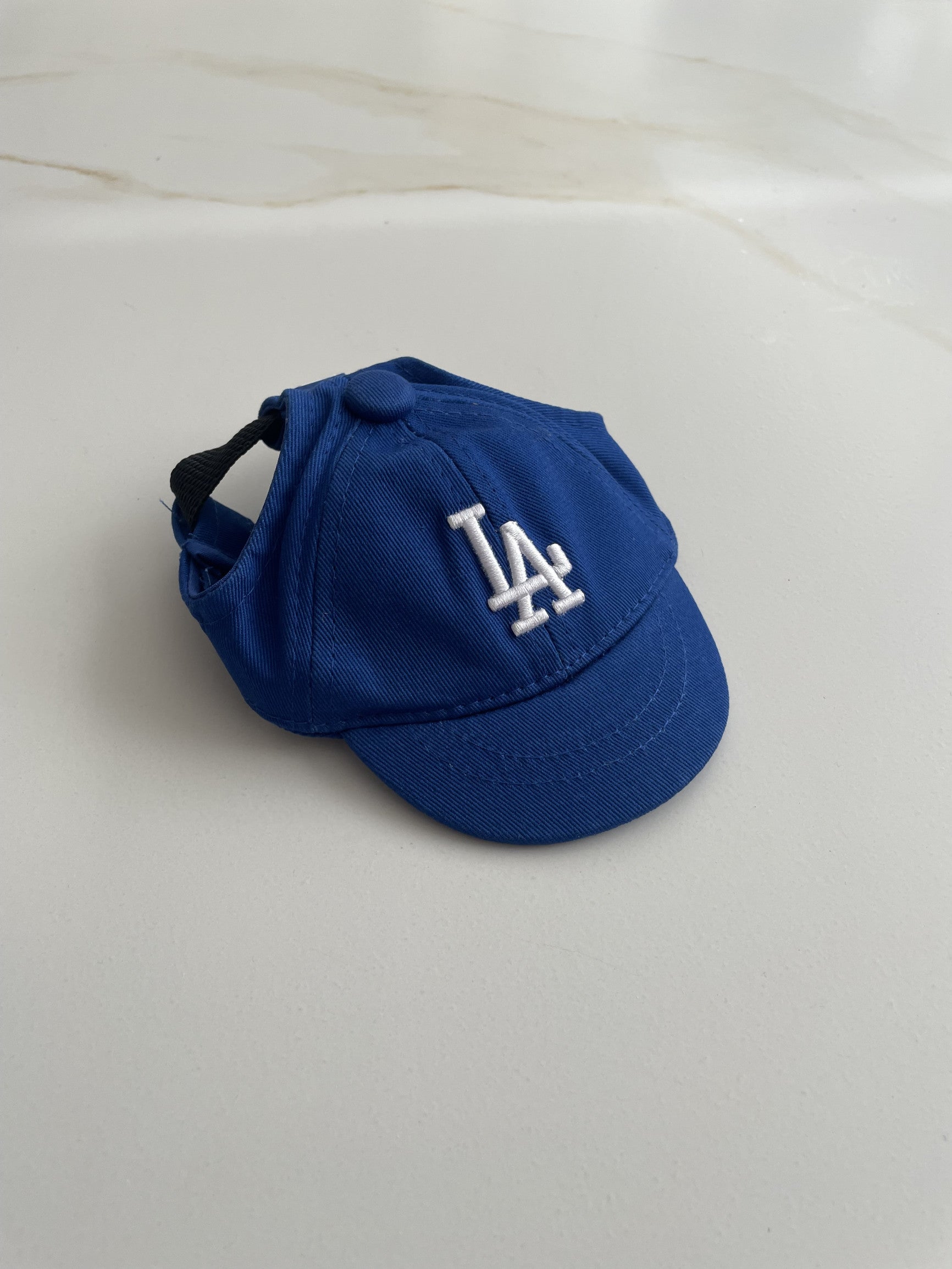 Кепка синього кольору LA