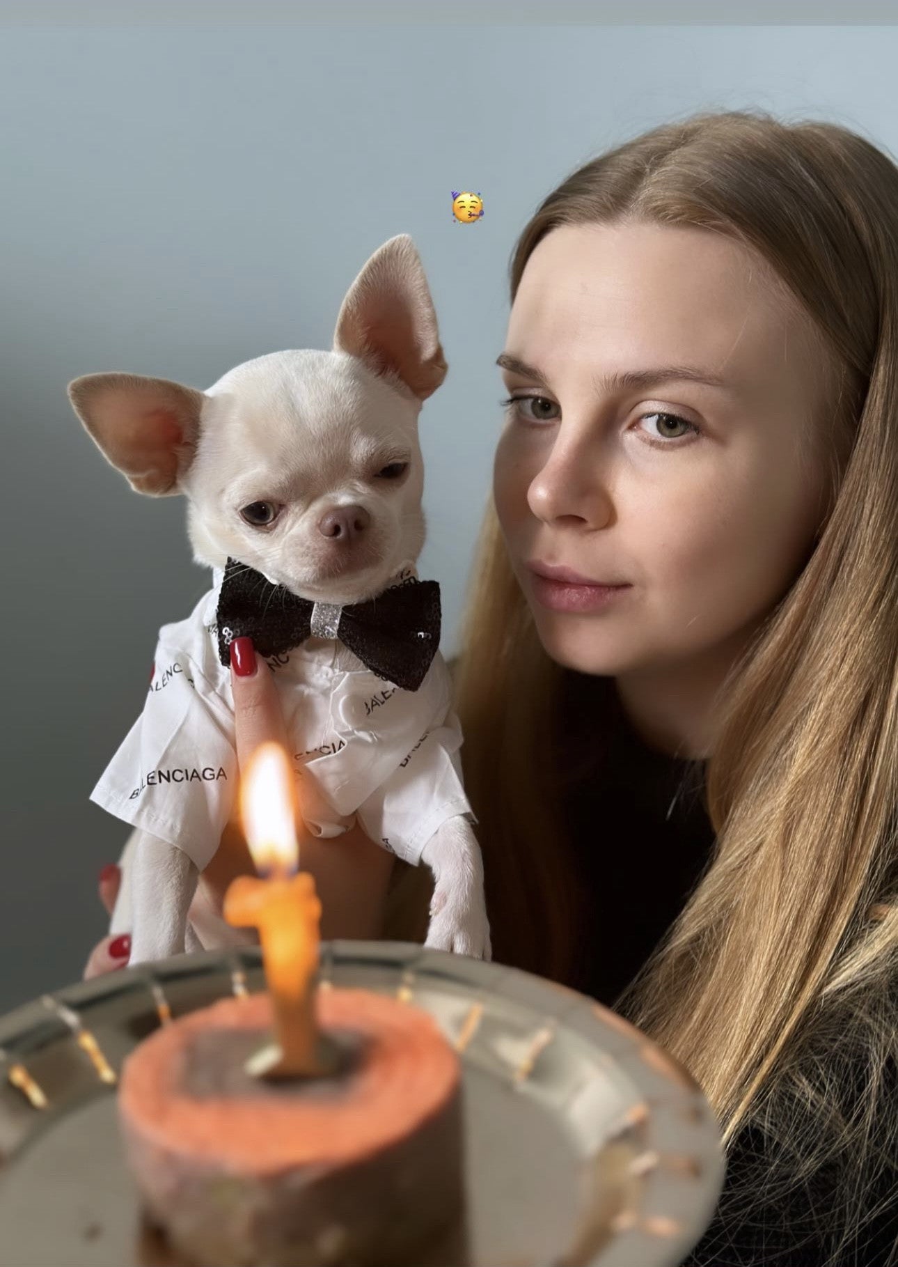 Сорочка білого кольору з принтом Balenciaga