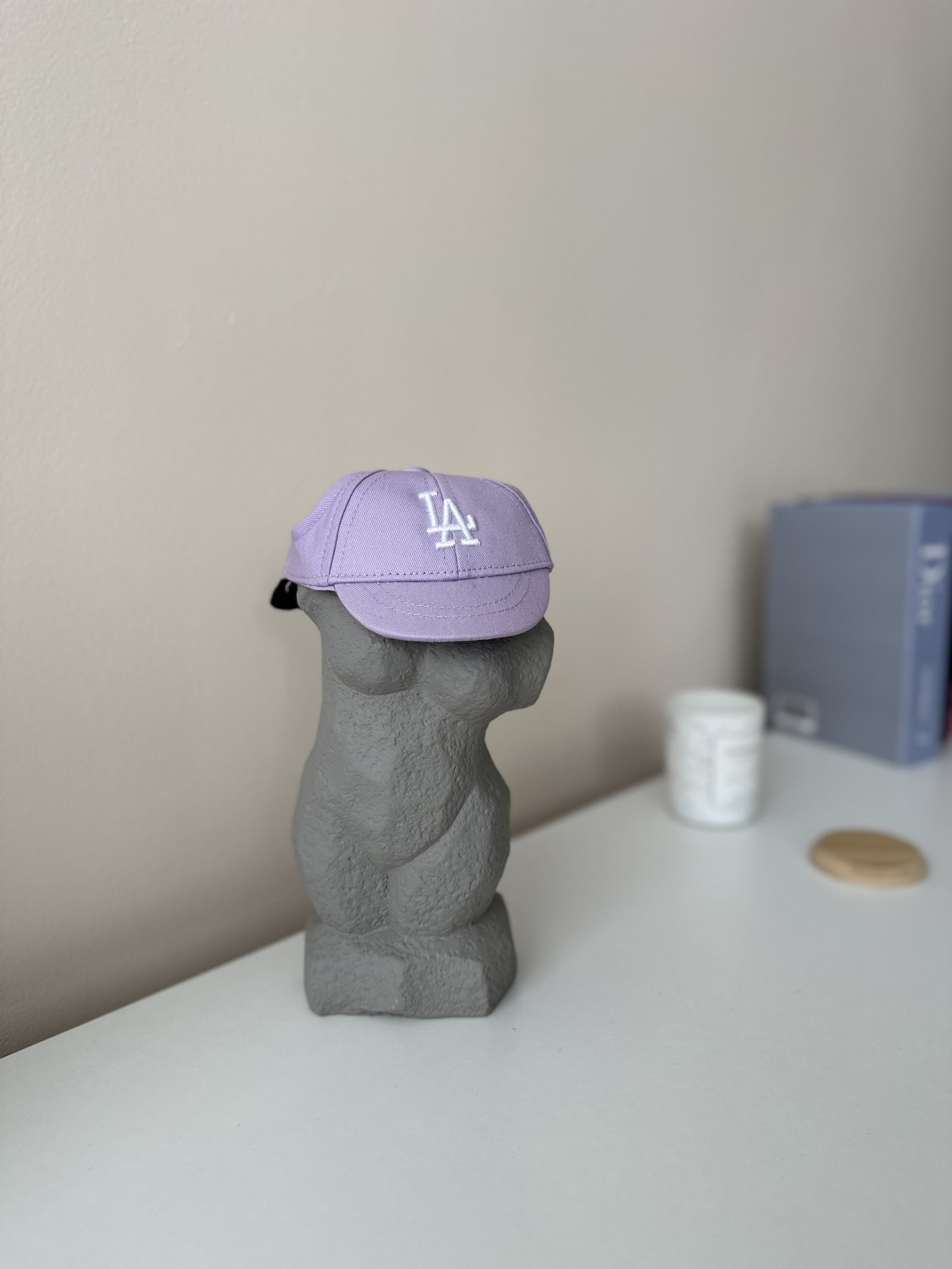 Кепка лілового кольору LA