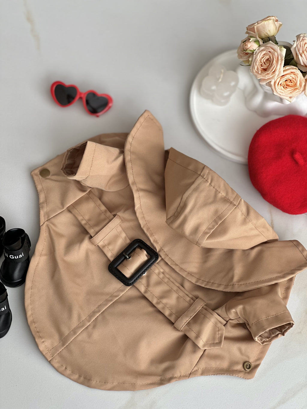 Тренч бежевого кольору Classic