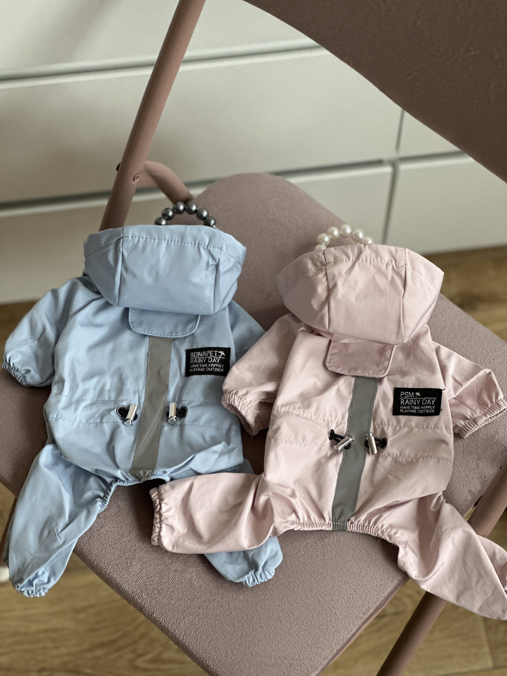 Cheepet powder-colored raincoat