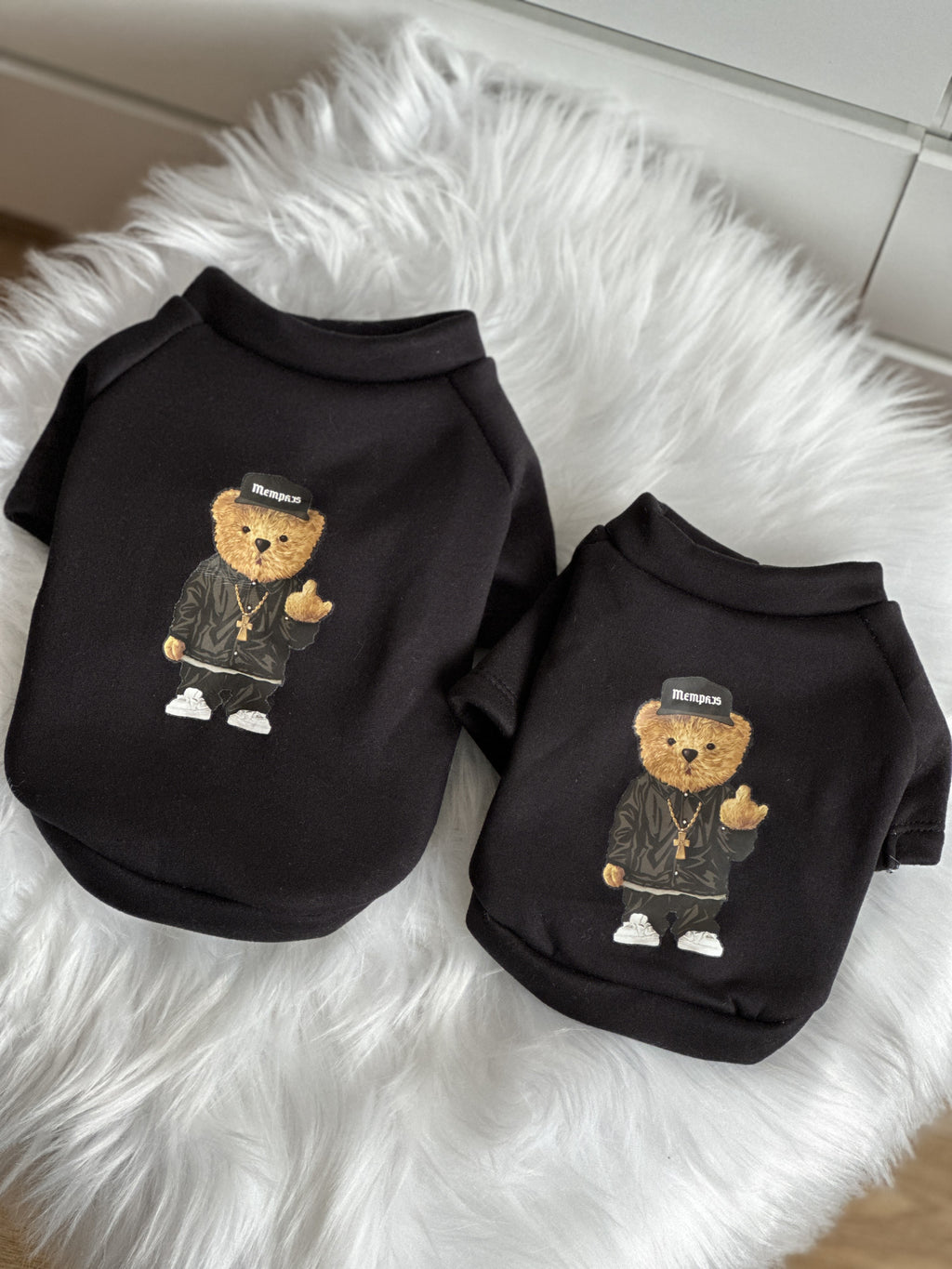 Світшот чорного кольору Compton