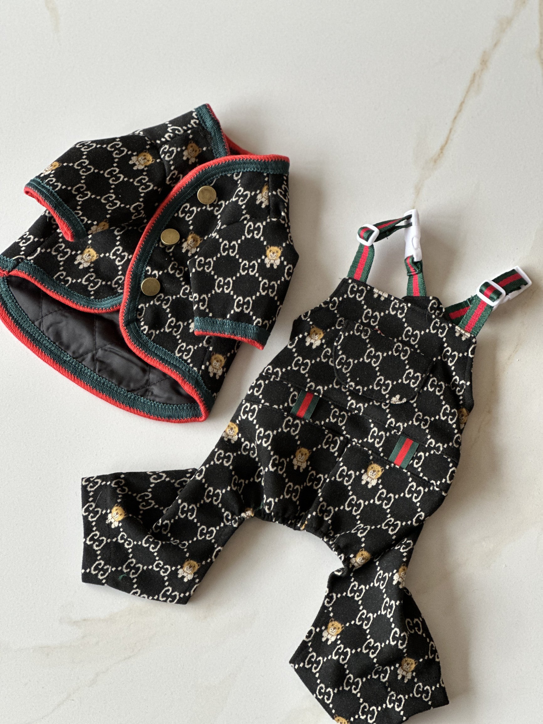 Кардиган чорного кольору з принтом Gucci Bear