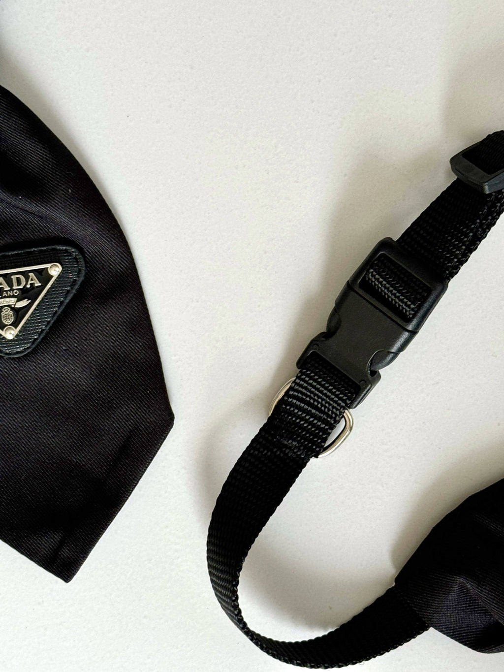 Галстук чорного кольору Prada Luxury Mode