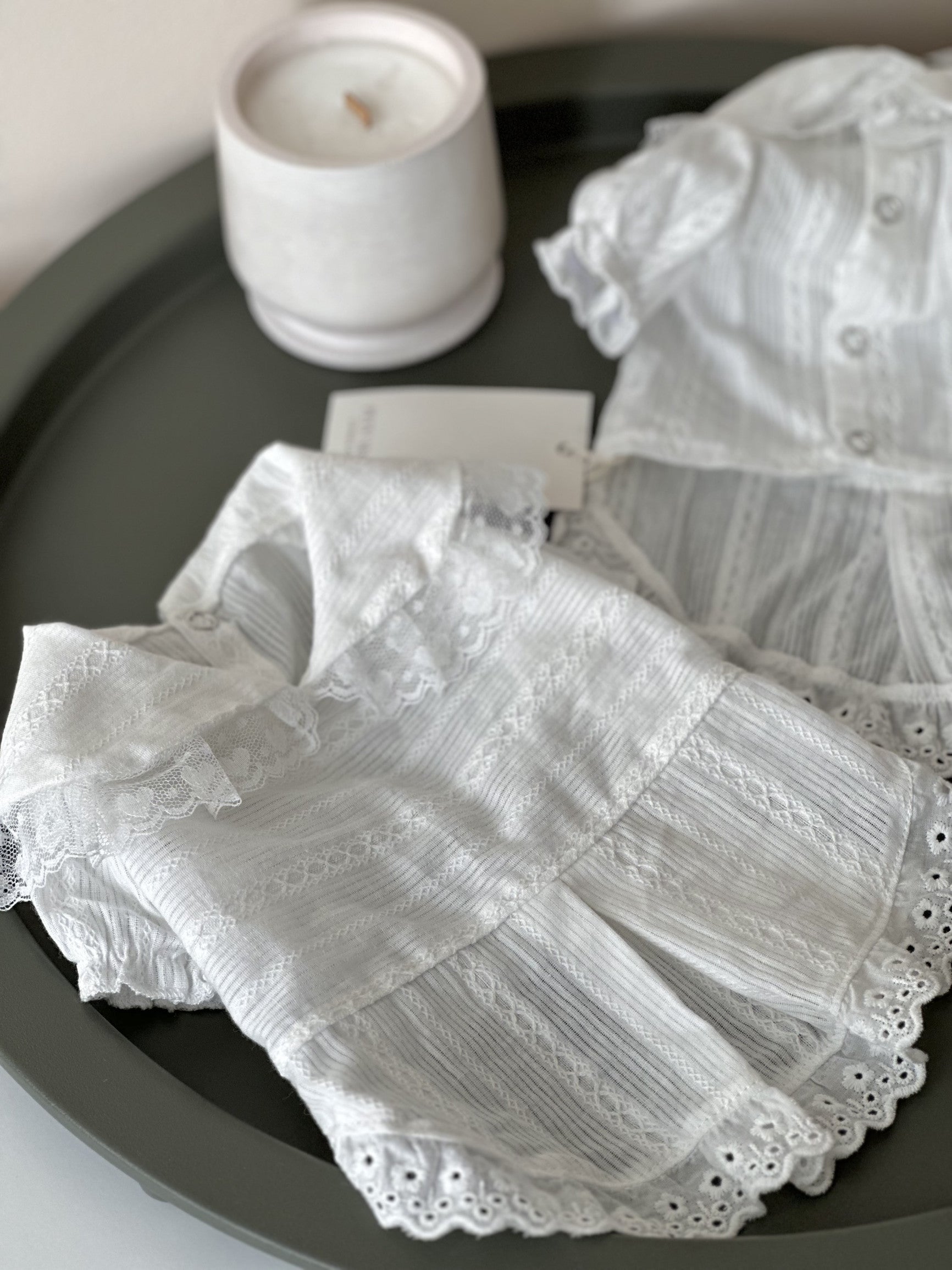 Сорочка білого кольору White Elegante