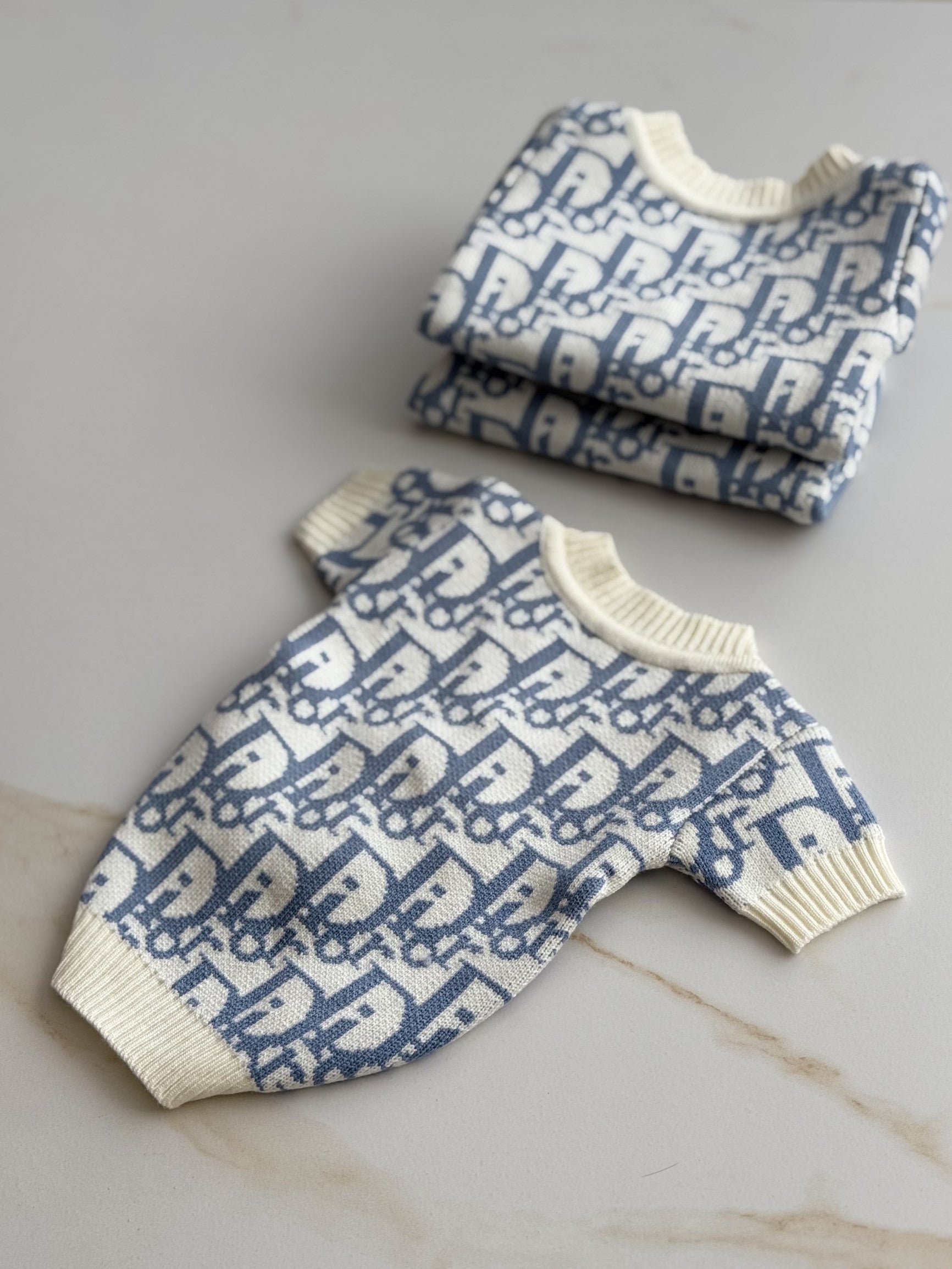 Кардиган молочного кольору з блакитним принтом Dior