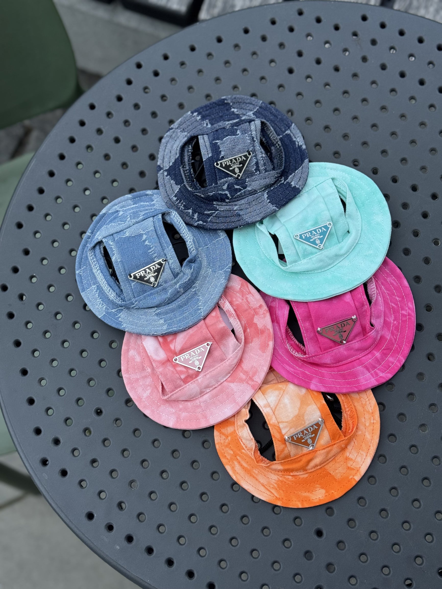 Панамка блакитного кольору Light Denim Prada