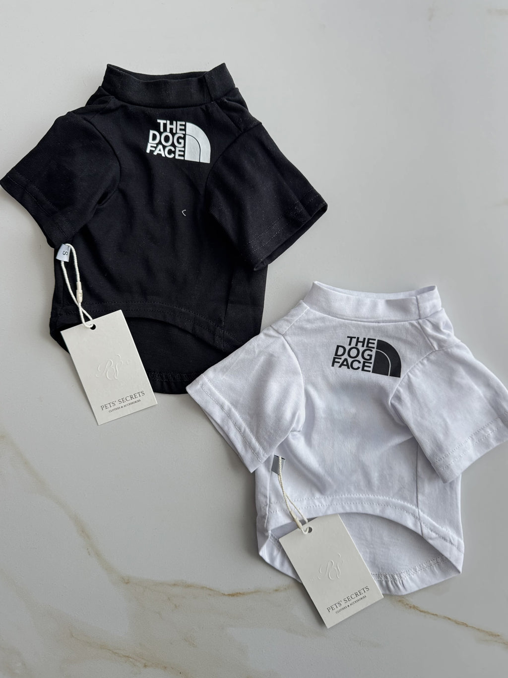 Black T-shirt with The Dog Face print