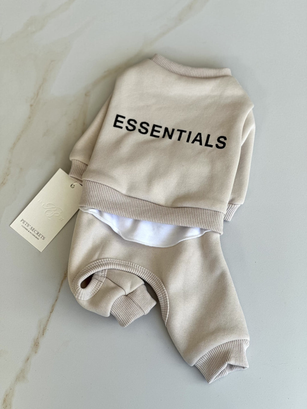 Комбінезон бежевого кольору Essentials Basic