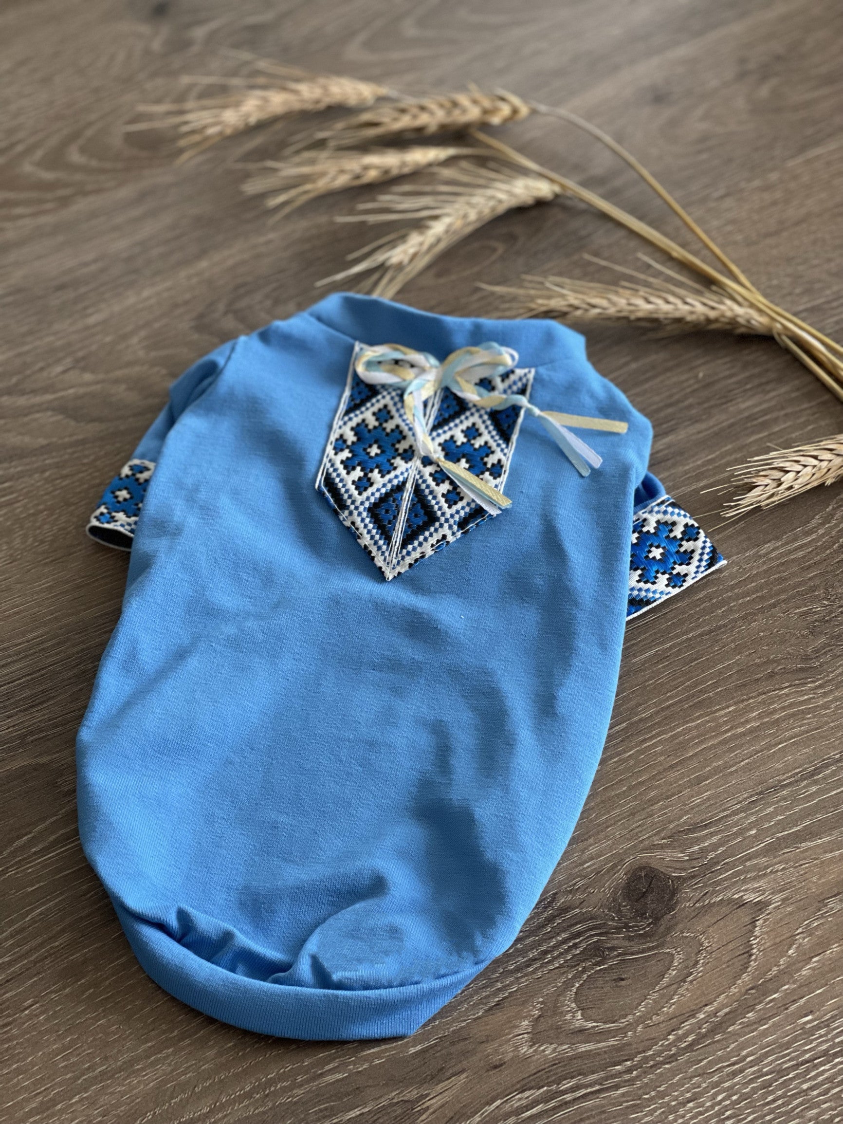 Футболка Вишиванка (блакитна з синьою стрічкою)