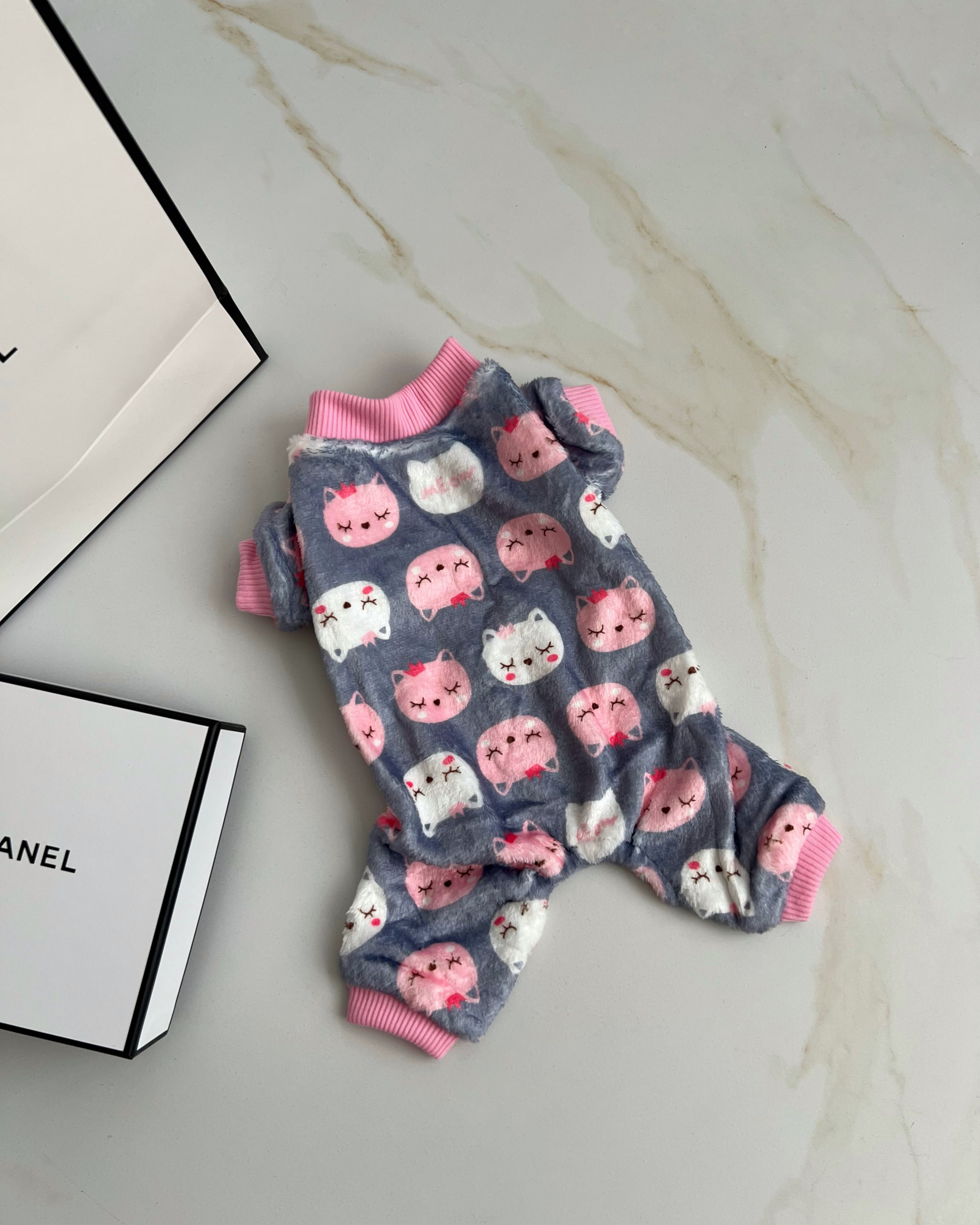 Комбінезон-піжама сірого кольору Kitty Dreams