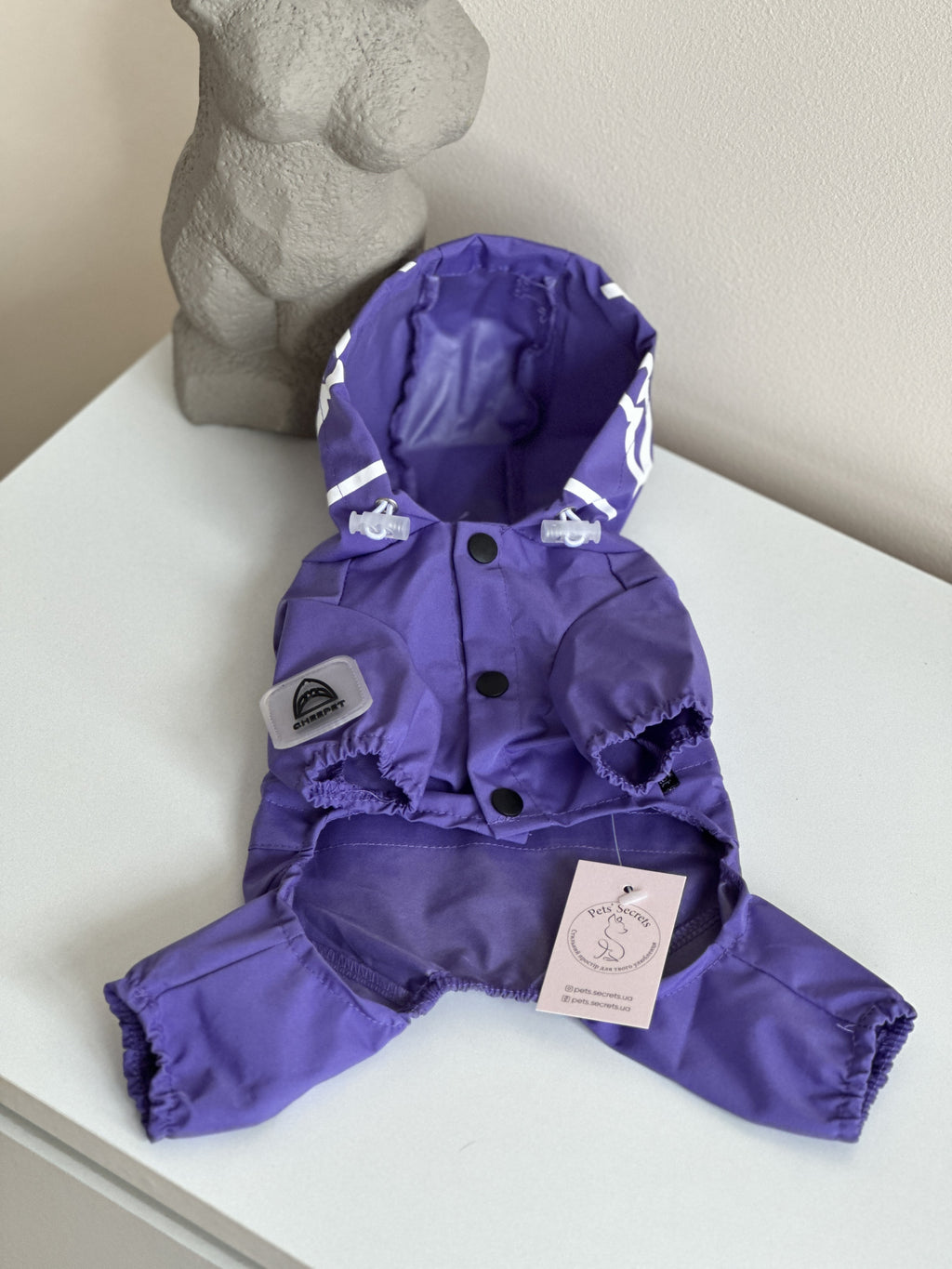 Cheepet purple raincoat