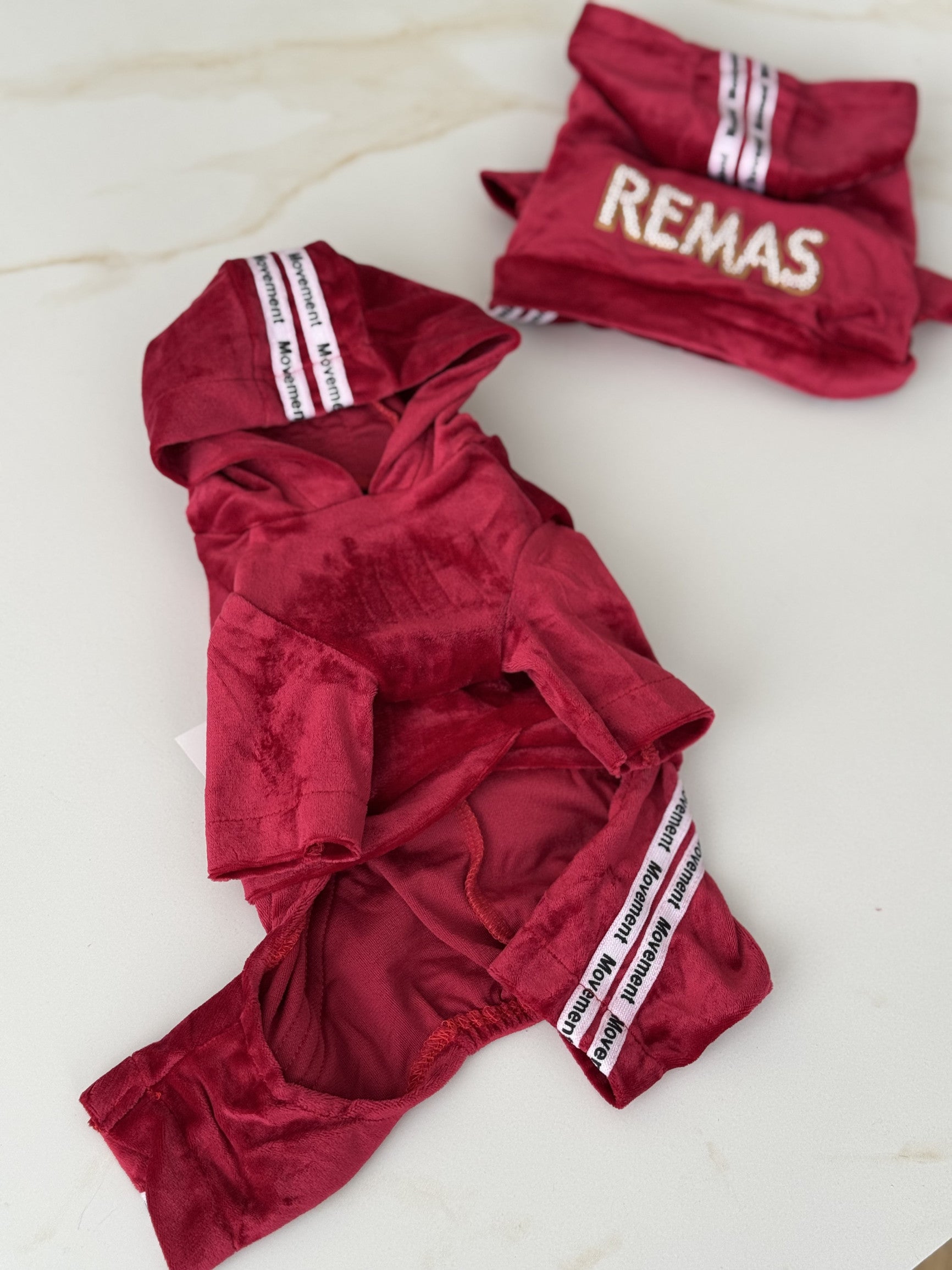 Комбінезон червоного кольору Remas