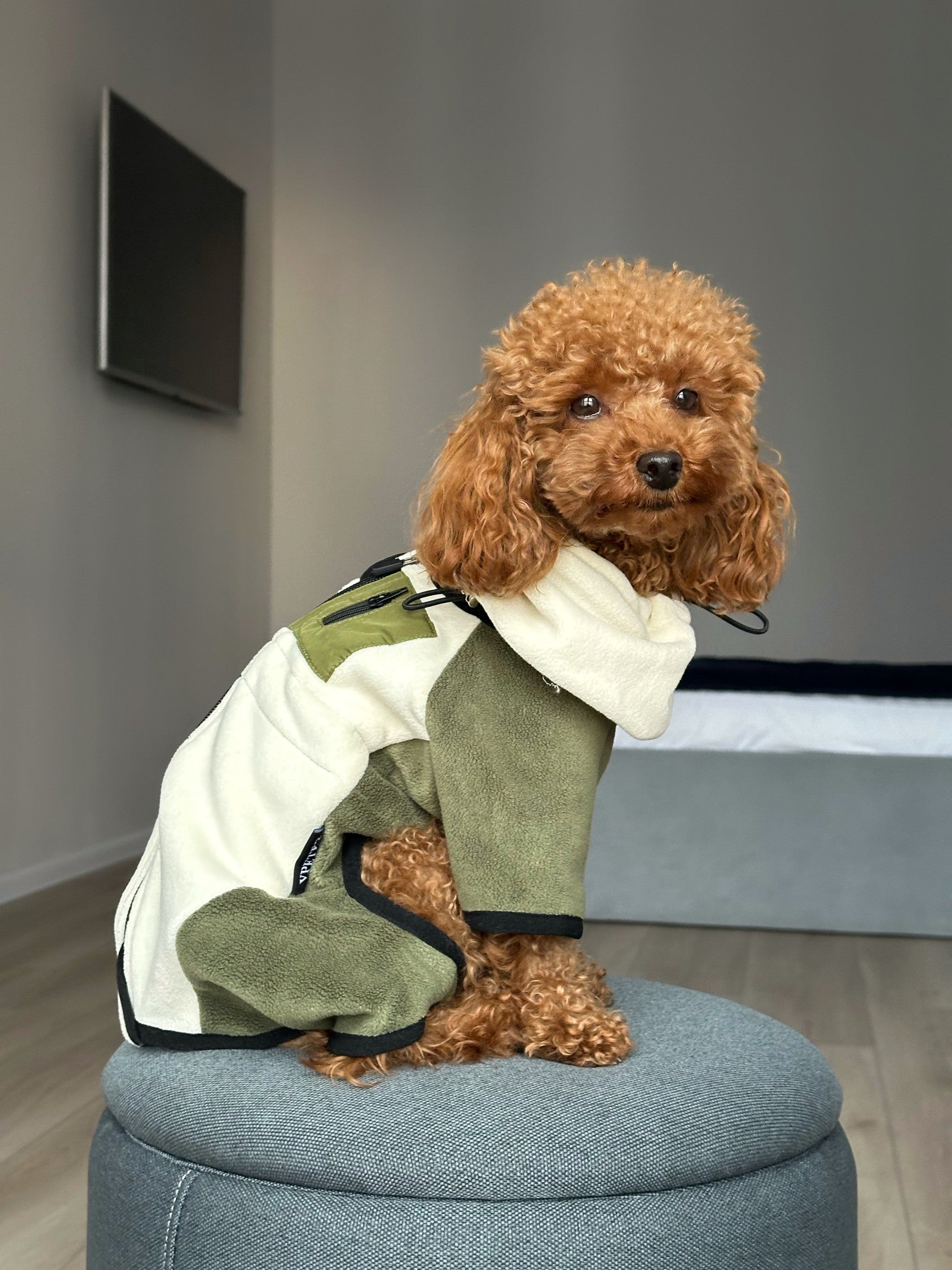 Комбінезон молочно-оливкового кольору Hunter Set